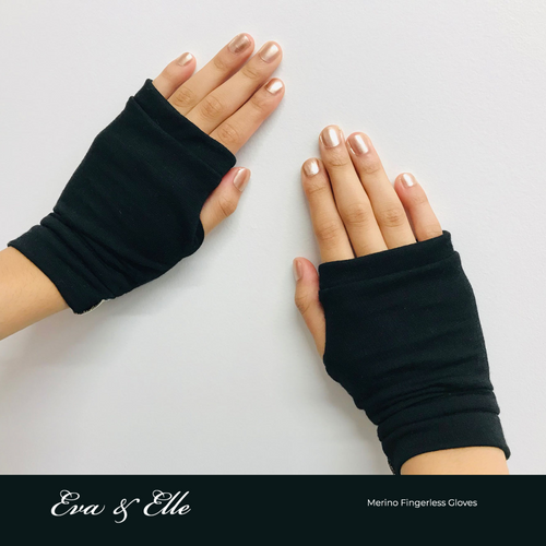 Merino Fingerless Gloves in Black