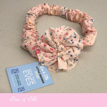 Load image into Gallery viewer, Little Dress &amp; Headband Gift Set for Newborn